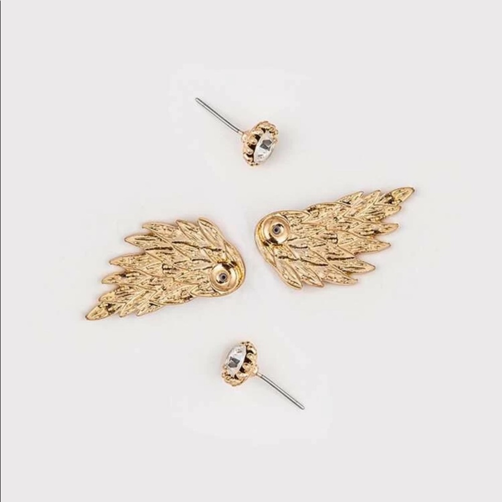 New Wing Shape Rhinestone Gold Color Earrings - Picture 3 of 3